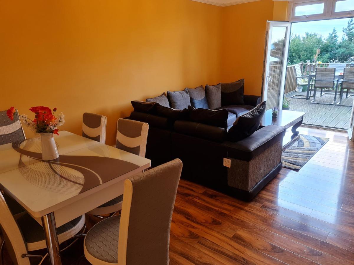 Villa 4Br Sea View Escape-Near Snowdonia& Coastal Trails Penmaen-mawr Exterior foto